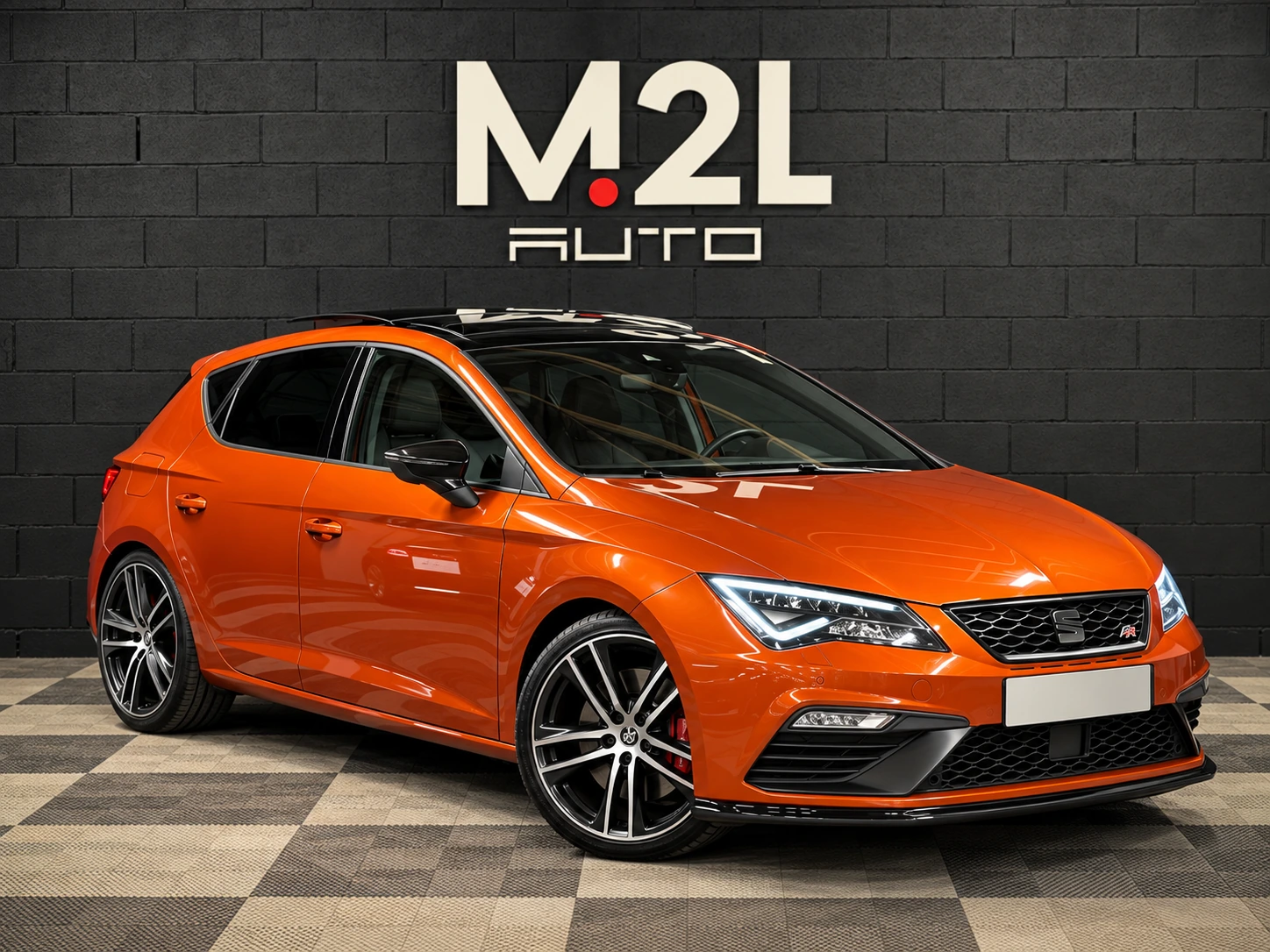 SEAT Leon orange reprise par M2L AUTO